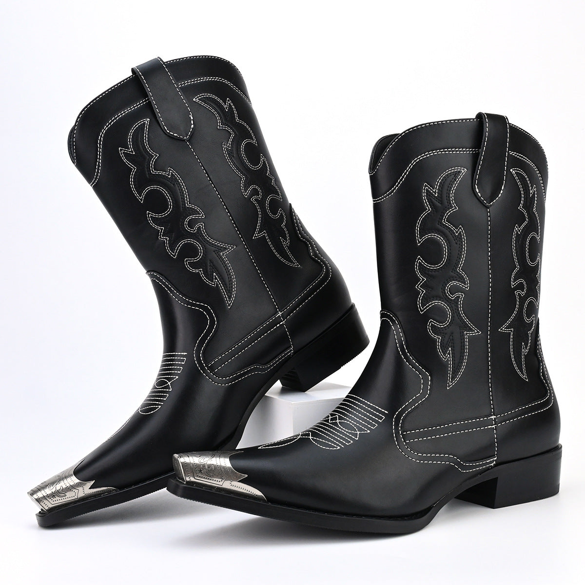 Men's Boots retro Casual Embroidered Pointed Toe Cowboy Boots