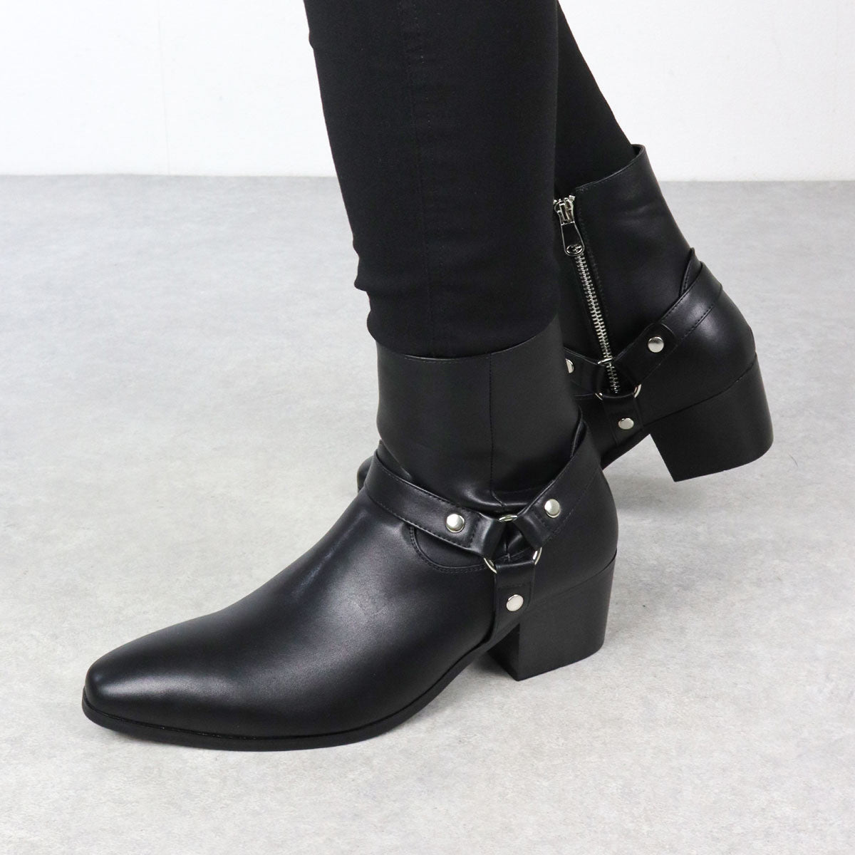 Men's Chelsea Boots Pointed Toe European and American Buckle British